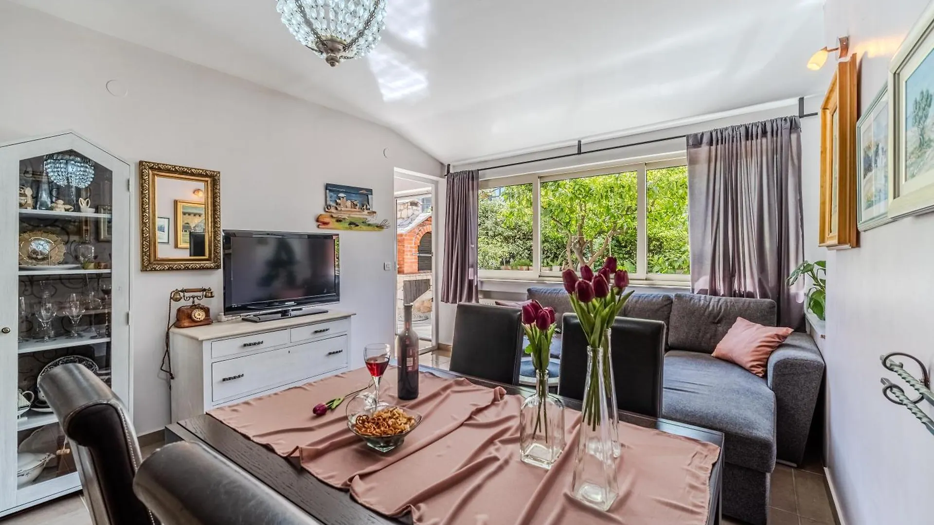 Beautiful Appartment With Garden And Terrace Split Croatia